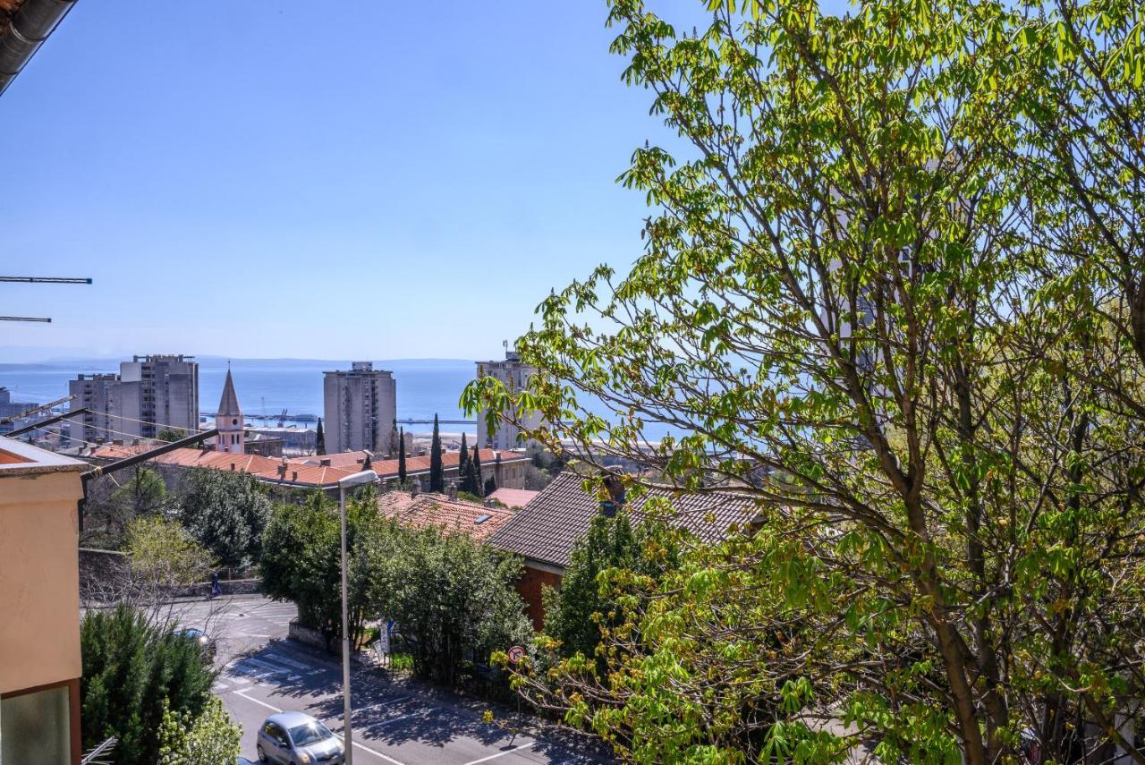 Apartment Terrazzo Fiume Esterno foto